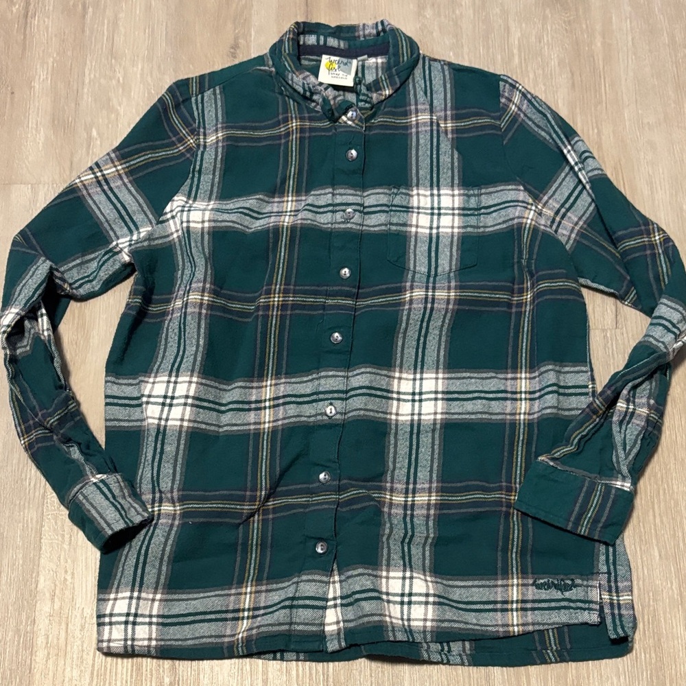 Weird Fish Women's Green Plaid Button Down Shirt